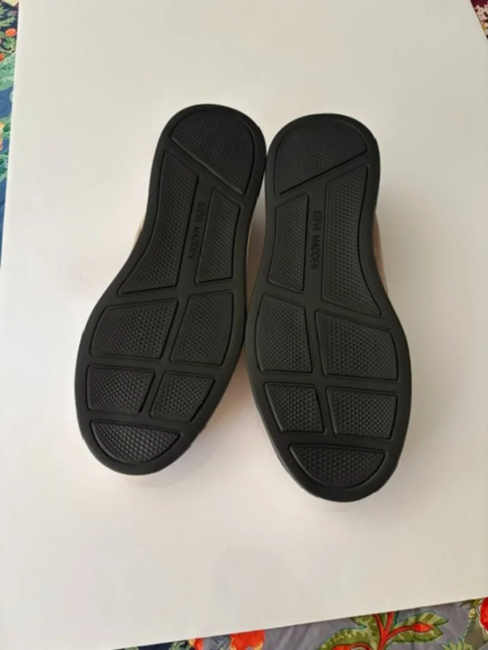 NWT Steve Madden Norphius shoe